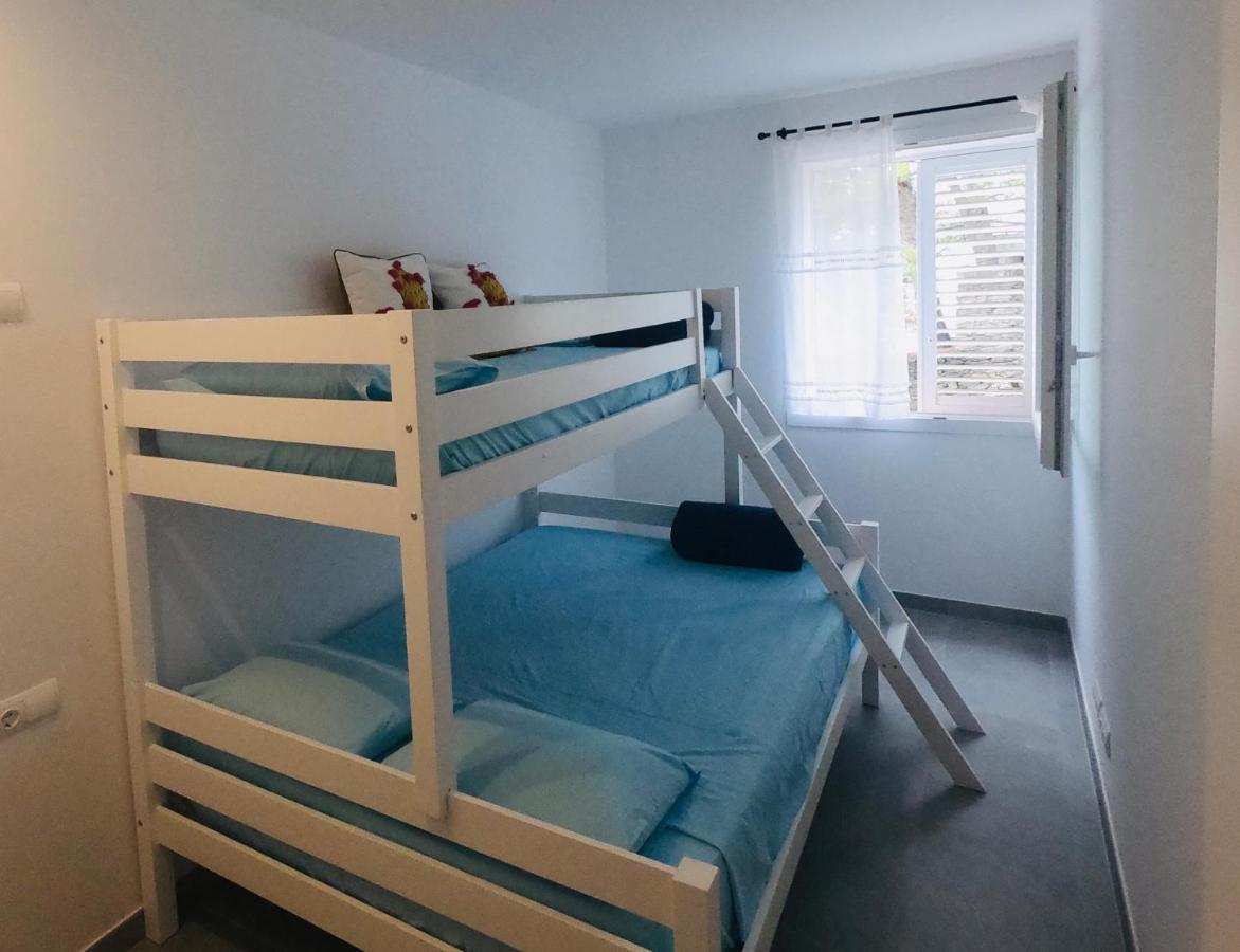 Apartamento Nuevo En El Centro Con Garaje 카다케스 외부 사진